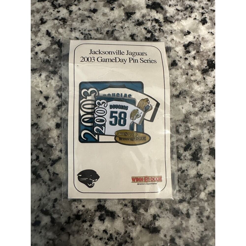 Jacksonville Jaguars 2003 Game Day Pin Series Number 74 Williams Winn-Dixie New